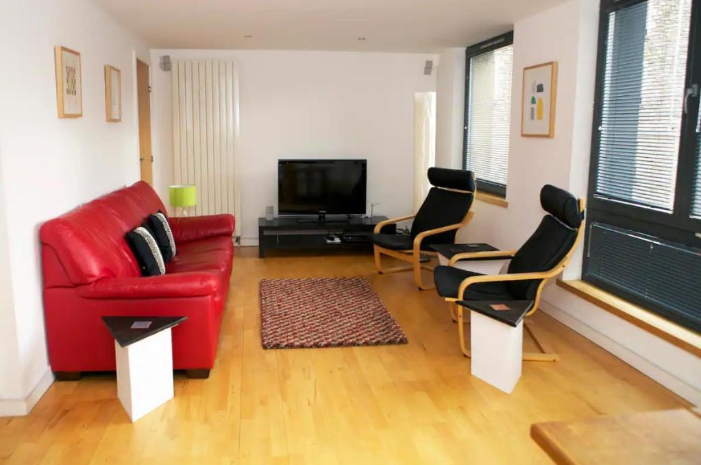 Joivy Inviting Flat With Parking In Canonmills Edimburgo Exterior foto