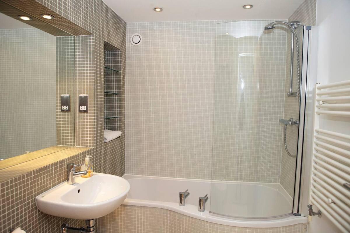 Joivy Inviting Flat With Parking In Canonmills Edimburgo Exterior foto
